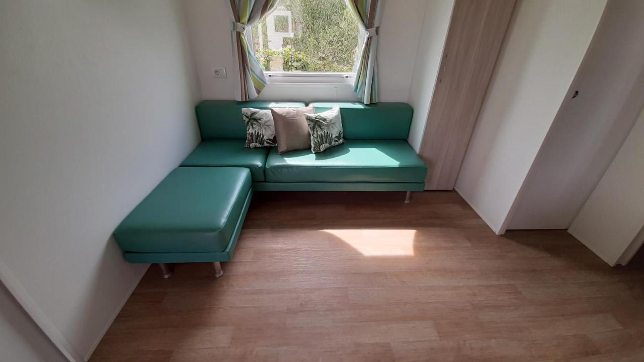 Mobile Homes Kamp Maslina, Biograd Na Moru Ngoại thất bức ảnh