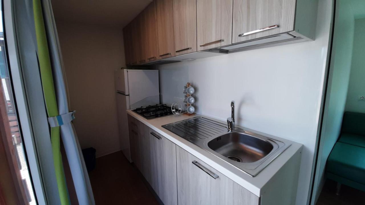 Mobile Homes Kamp Maslina, Biograd Na Moru Ngoại thất bức ảnh