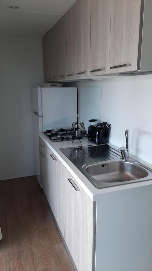 Mobile Homes Kamp Maslina, Biograd Na Moru Ngoại thất bức ảnh