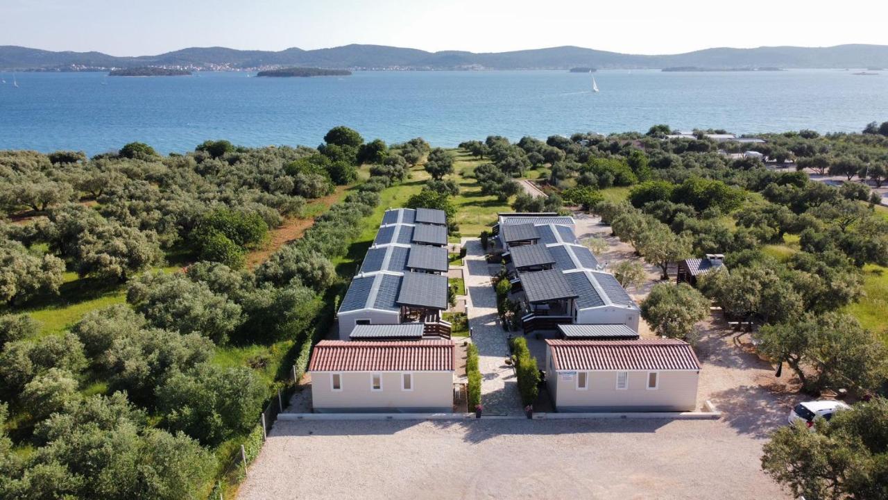 Mobile Homes Kamp Maslina, Biograd Na Moru Ngoại thất bức ảnh