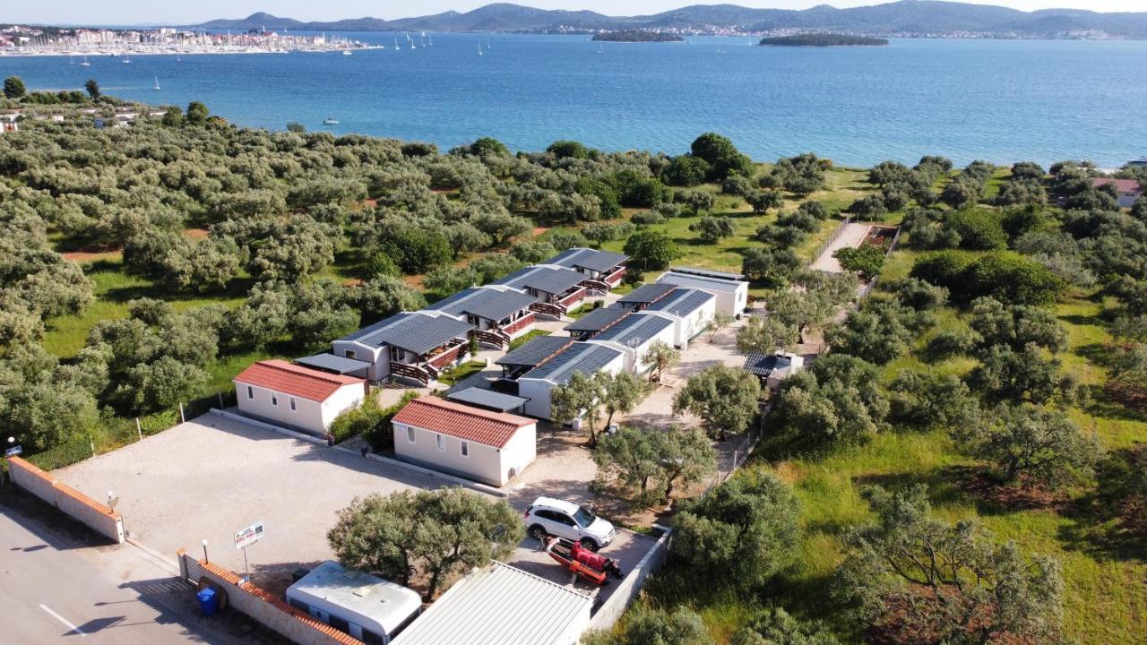 Mobile Homes Kamp Maslina, Biograd Na Moru Ngoại thất bức ảnh
